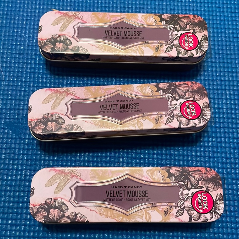 Hard candy velvet mousse